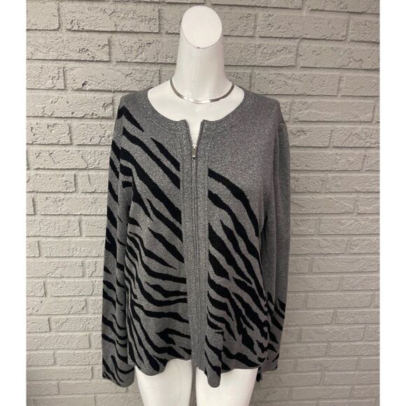 Jones New York Signature Women Gray, Sliver & Black Zebra Print Cardigan Sweater - Picture 1 of 6